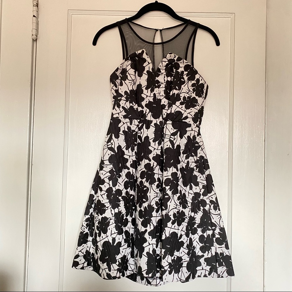 BCBG FLORAL DRESS